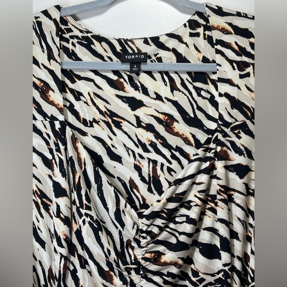 TORRID Maxi Studio Knot‎ Long Sleeve Dress Zebra Watercolor Size 4X - Picture 6 of 13